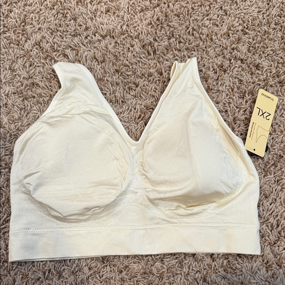 Seamless Cream Wireless Comfort Bra